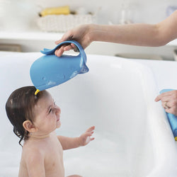 Tear-Free Waterfall Rinser Blue Cartoon Whale Bathing Water Spoon Baby Child Bat